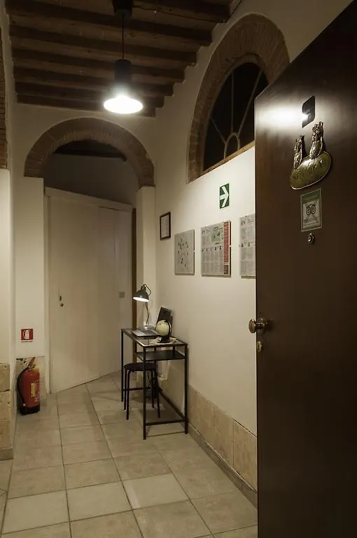 Bed and Breakfast Bed & Tower Pisa 3*,